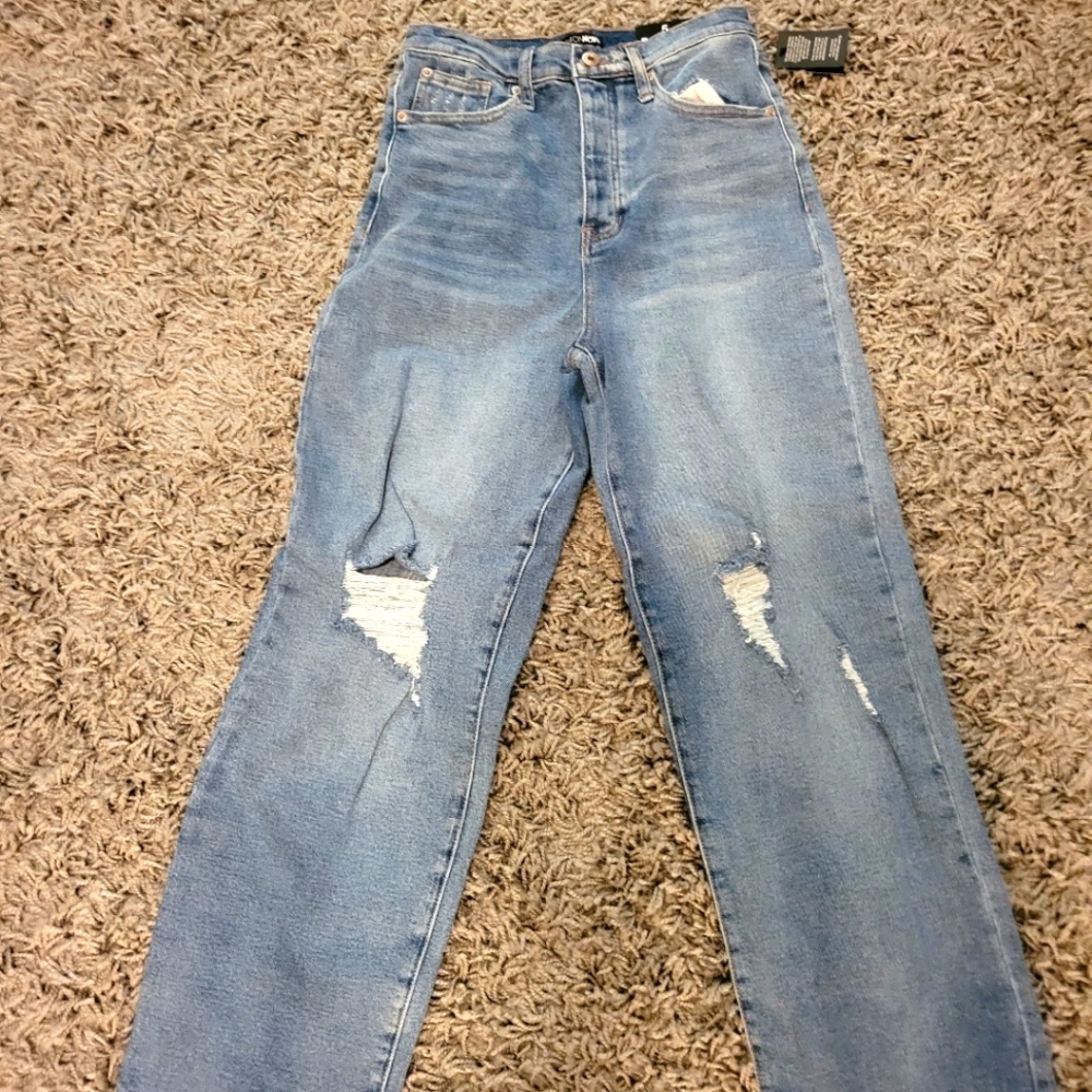 High waisted Mom jeans